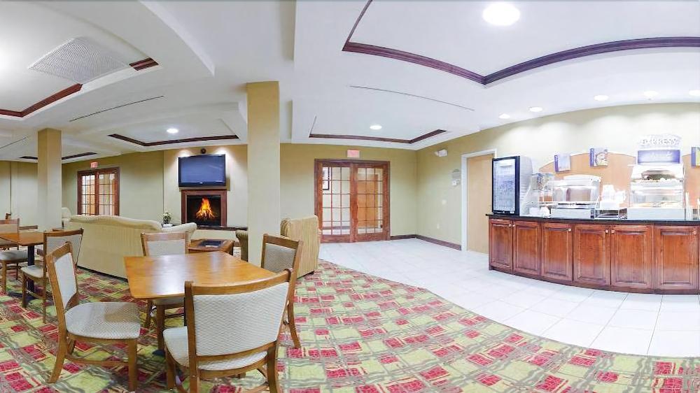 Holiday Inn Express & Suites - Hardeeville-Hilton Head By Ihg מראה חיצוני תמונה