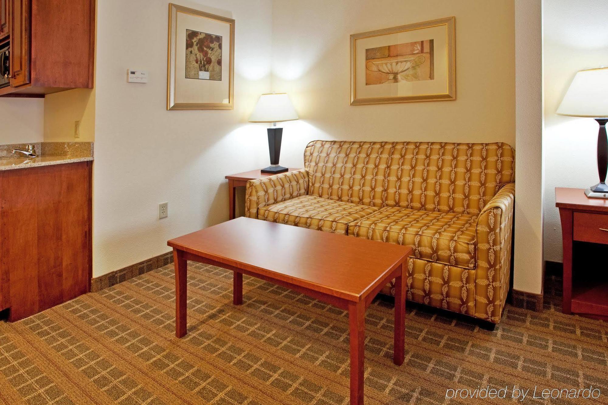 Holiday Inn Express & Suites - Hardeeville-Hilton Head By Ihg חדר תמונה